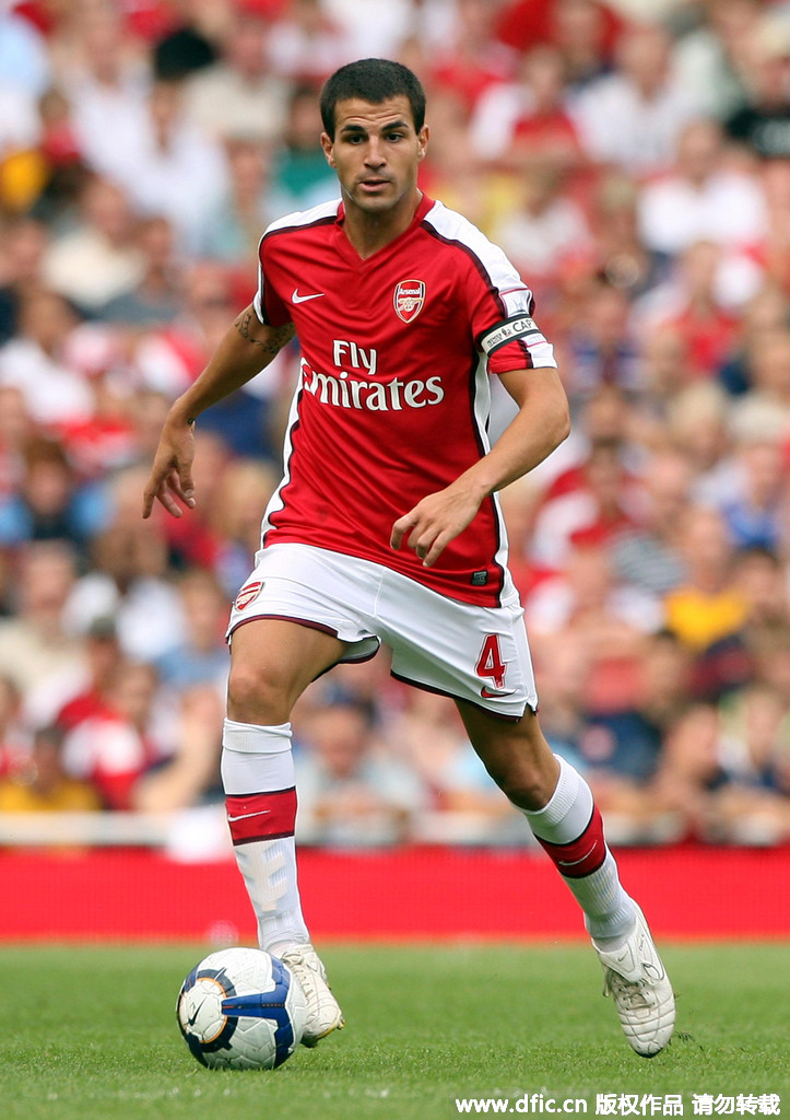 图片报：法兰克福队医私下为对手球员治疗，现已被开除