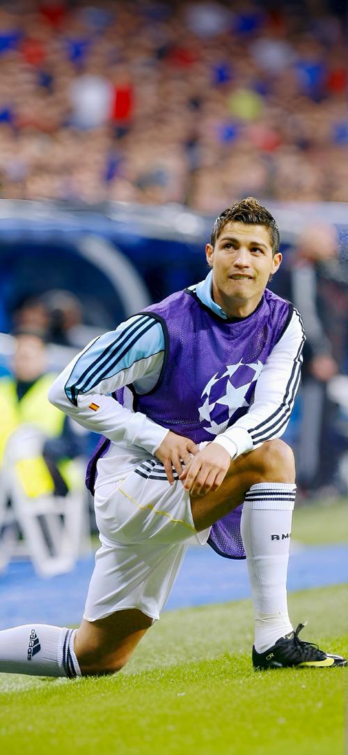 足球欧洲豪门宣布亏损，财政危机加深