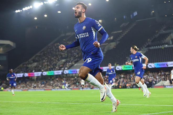 决战时刻致命失误！威金顿14中8得到23分5篮板10助攻